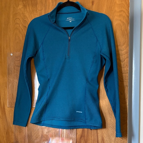 Patagonia Tops - Patagonia Women's Capilene 1/4 Zip Pullover Performance Base Layer